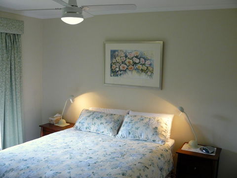 Camawald Coonawarra Cottage B&B - Kempsey Accommodation 6