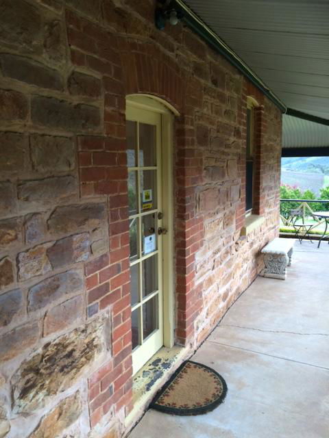 Vineyard Cottage BnB - Kempsey Accommodation 9