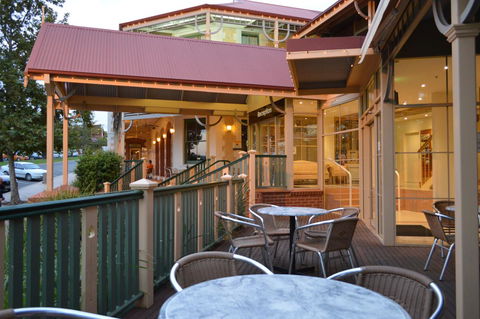 Loxton Community Hotel Motel - Kempsey Accommodation 1