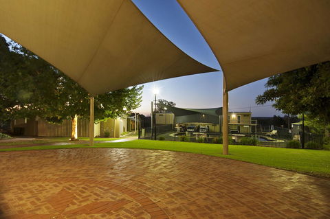 Loxton Community Hotel Motel - Kempsey Accommodation 7