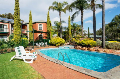 Clare Country Club - Kempsey Accommodation 8