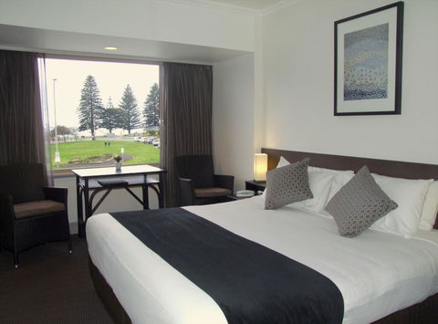 Nightcap At Hotel Victor - Kempsey Accommodation 17