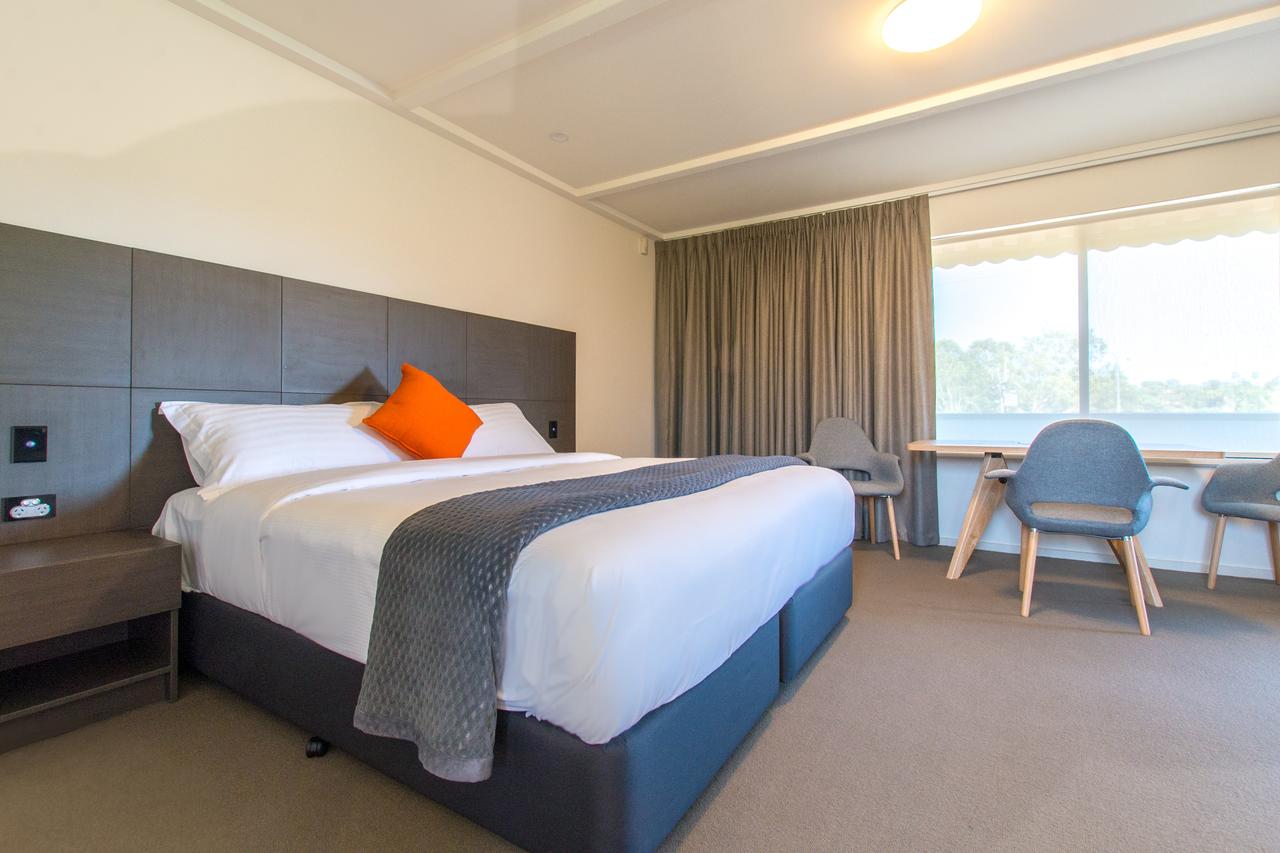 Hackham SA Kempsey Accommodation