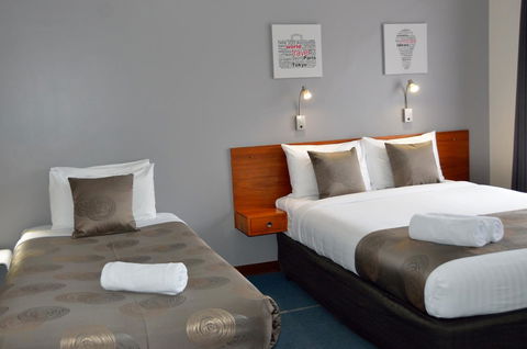105 On The Park - Kempsey Accommodation 11