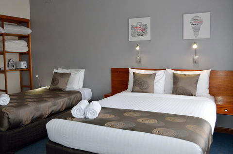 105 On The Park - Kempsey Accommodation 7