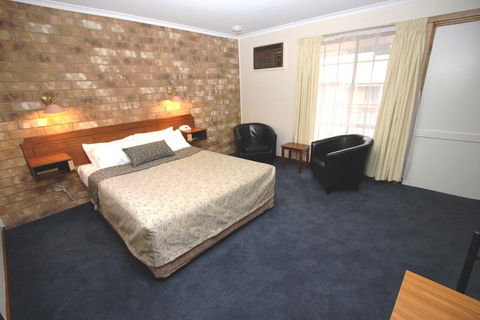 Clare Central - Kempsey Accommodation 41