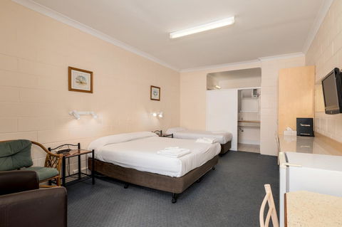 Blue Seas Motel - Kempsey Accommodation 1