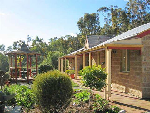 Riesling Trail & Clare Valley Cottages - Kempsey Accommodation 0