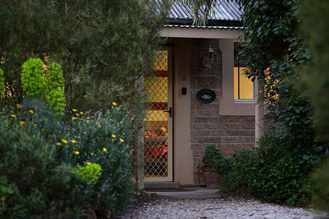 Riesling Trail & Clare Valley Cottages - Kempsey Accommodation 1