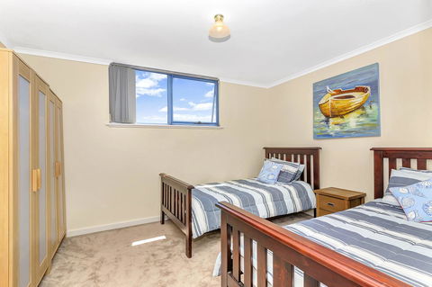 Sail Away - Kempsey Accommodation 9