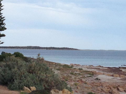 Relax On Par - Kempsey Accommodation 3