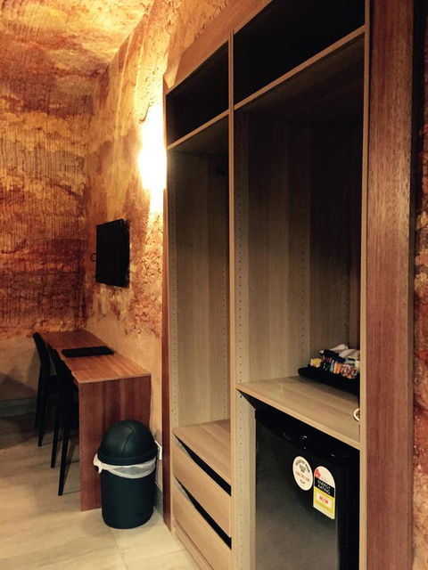 The Lookout Cave Underground Motel - Kempsey Accommodation 36