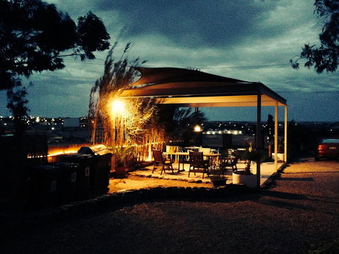 The Lookout Cave Underground Motel - Kempsey Accommodation 14