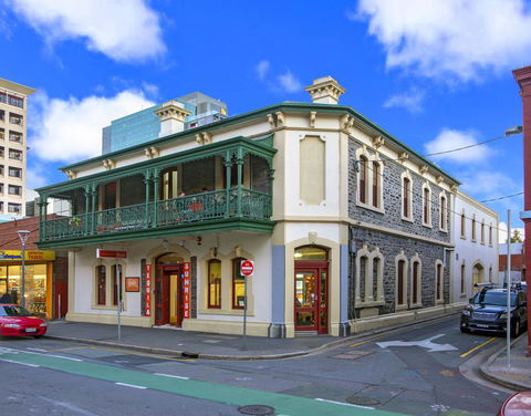 Tequila Sunrise Hostel Adelaide - Kempsey Accommodation 0