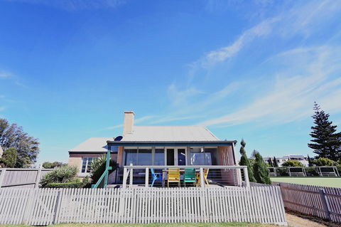 Caledonian Inn - Kempsey Accommodation 4