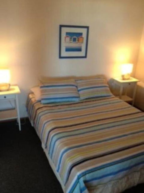 SeaWatch-Sea Views - Kempsey Accommodation 5