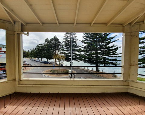 Pier Hotel Port Lincoln - Kempsey Accommodation 13