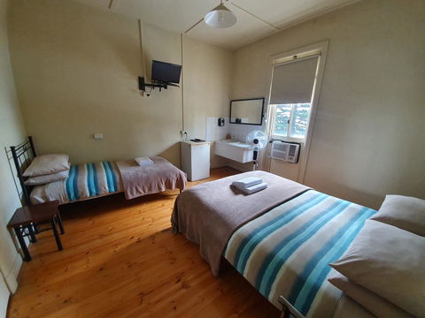 Pier Hotel Port Lincoln - Kempsey Accommodation 22
