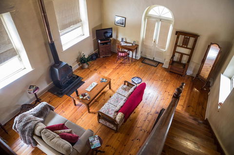 Clare Valley Heritage Retreat - Kempsey Accommodation 3