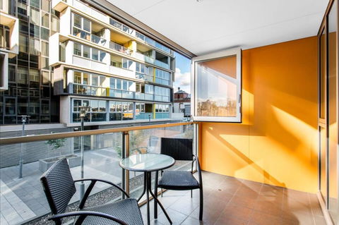 Hi 5 Stars Luxury Adelaide City Apartment - Kempsey Accommodation 7