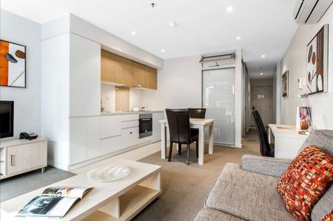 Hi 5 Stars Luxury Adelaide City Apartment - Kempsey Accommodation 2