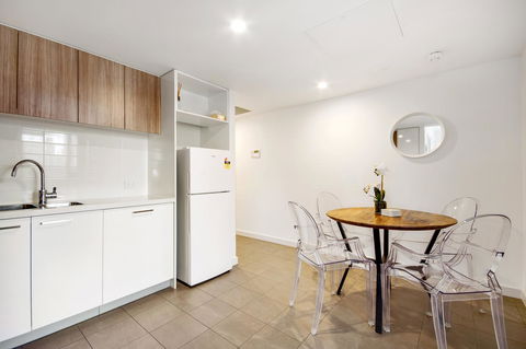Swainson On Grote - Kempsey Accommodation 22