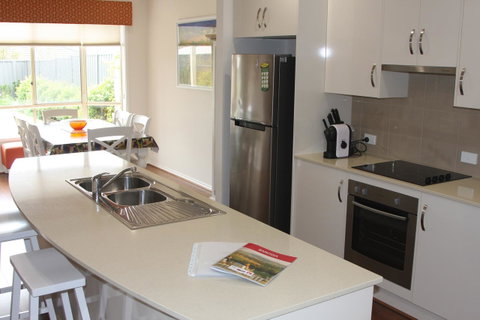 C And C Tanunda - Kempsey Accommodation 8