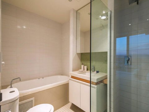Glenelg Skyline Penthouse - Kempsey Accommodation 21
