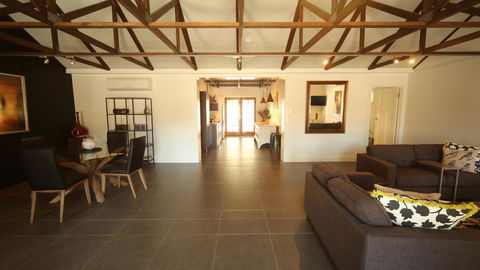 Irongate Studio B&B - Kempsey Accommodation 1