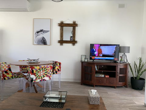 Sunshine Four - Kempsey Accommodation 4