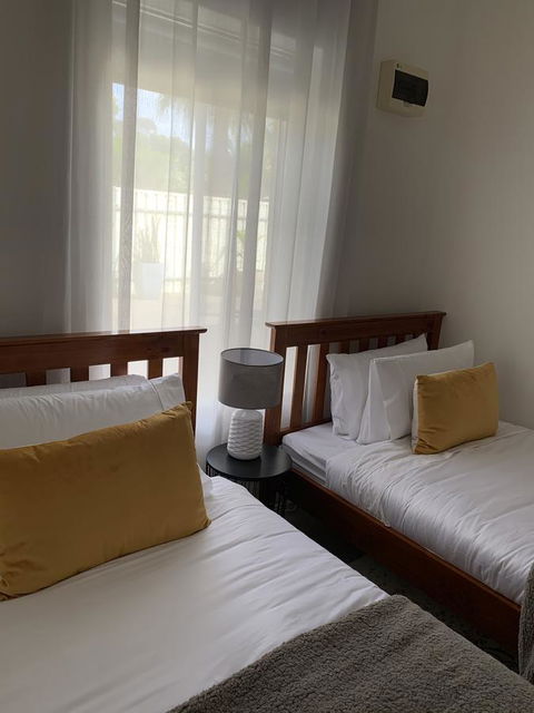 Sunshine Four - Kempsey Accommodation 35