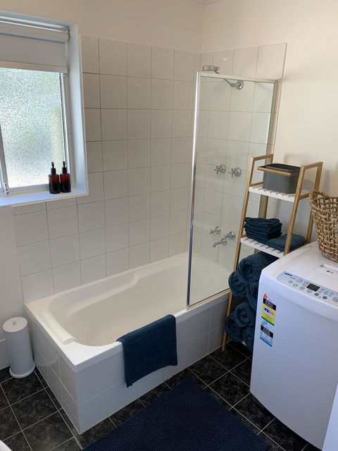 Sunshine Four - Kempsey Accommodation 37