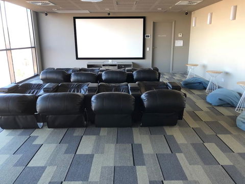 CENTRAL ESCAPE 2 BEDROOM @ ADELAIDE CBD - Kempsey Accommodation 19