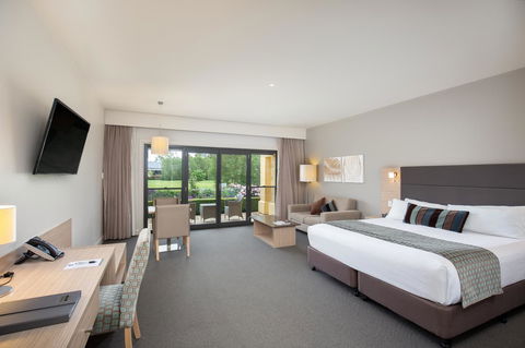 The Barn Accommodation - Kempsey Accommodation 25