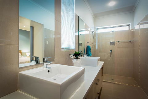Seasalt - Kempsey Accommodation 13