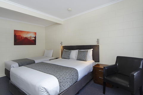 Victor Harbor City Inn - Kempsey Accommodation 32