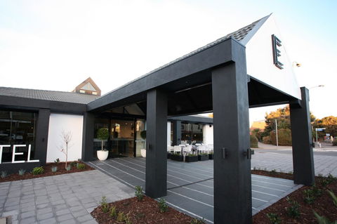 Ellen Hotel - Kempsey Accommodation 23