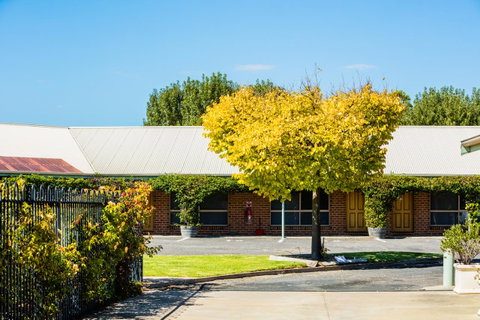 Country Roads Motor Inn Naracoorte - Kempsey Accommodation 6