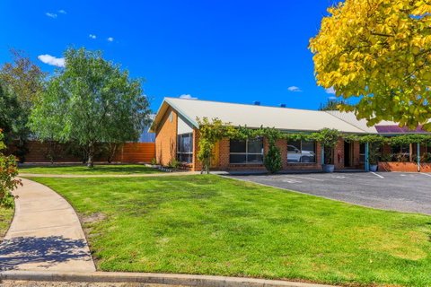 Country Roads Motor Inn Naracoorte - Kempsey Accommodation 13