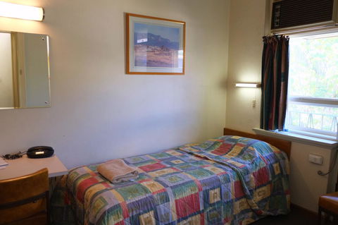 Berri Hotel - Kempsey Accommodation 25