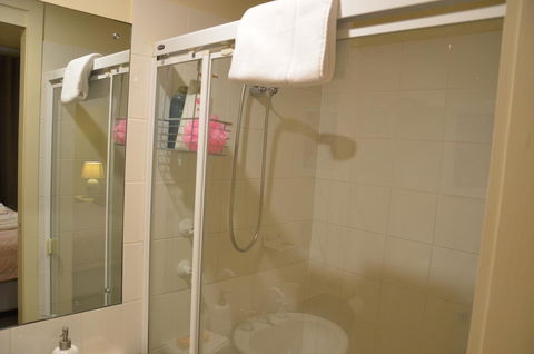 ADELAIDE CENTRAL APARTMENT - 3BR, 2BATH & CARPARK - Kempsey Accommodation 18