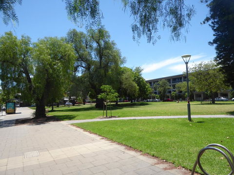 ADELAIDE CENTRAL APARTMENT - 3BR, 2BATH & CARPARK - Kempsey Accommodation 32