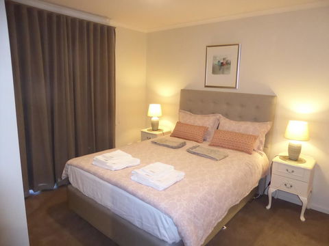 ADELAIDE CENTRAL APARTMENT - 3BR, 2BATH & CARPARK - Kempsey Accommodation 11