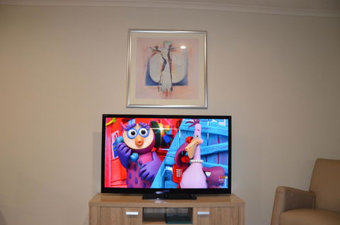 ADELAIDE CENTRAL APARTMENT - 3BR, 2BATH & CARPARK - Kempsey Accommodation 9