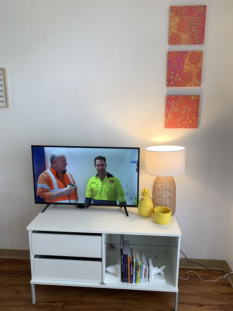 Sunshine Three - Kempsey Accommodation 1