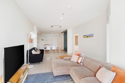Stylish And Comfortable, Views Over Gouger St! - Kempsey Accommodation 20