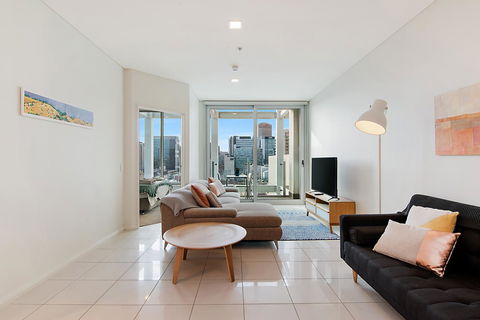 Stylish And Comfortable, Views Over Gouger St! - Kempsey Accommodation 19