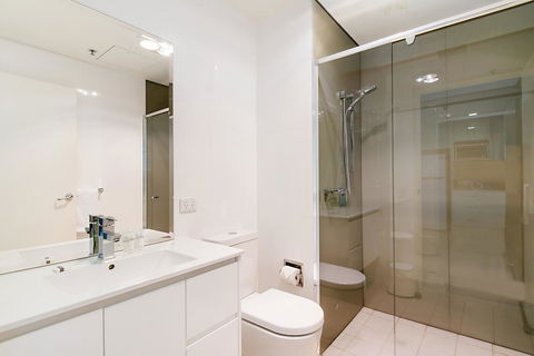 Stylish And Comfortable, Views Over Gouger St! - Kempsey Accommodation 14