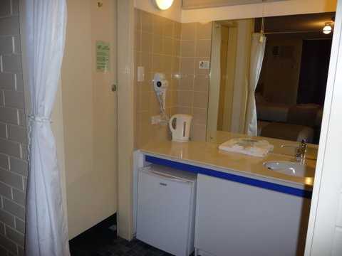 The Wine Vine Hotel - Kempsey Accommodation 1
