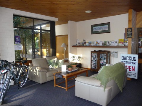 The Wine Vine Hotel - Kempsey Accommodation 9